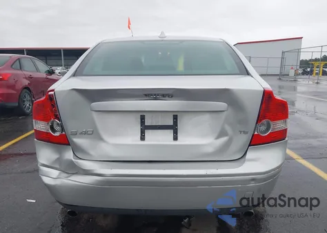 2007 Volvo S40 T5 из США, поврежденный, VIN YV1MS682472281068